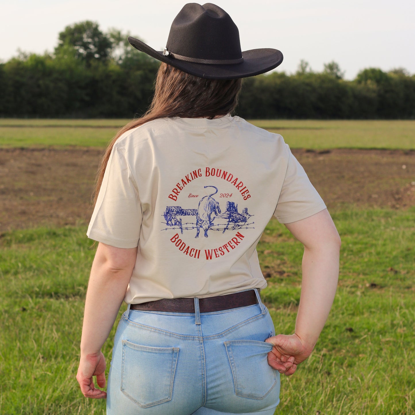 cowgirl tshirt, farm girl wearing cowboy hat