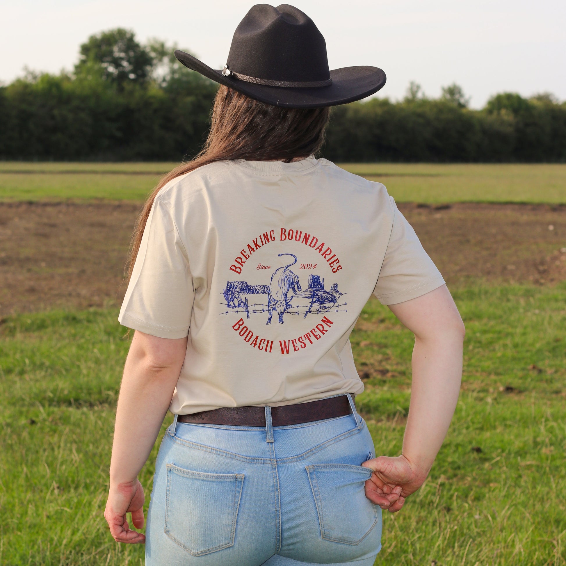 cowgirl tshirt, farm girl wearing cowboy hat